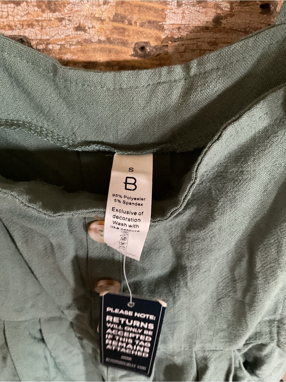 Green Button-Front Linen Blend Jumpsuit - Picture 4 of 4